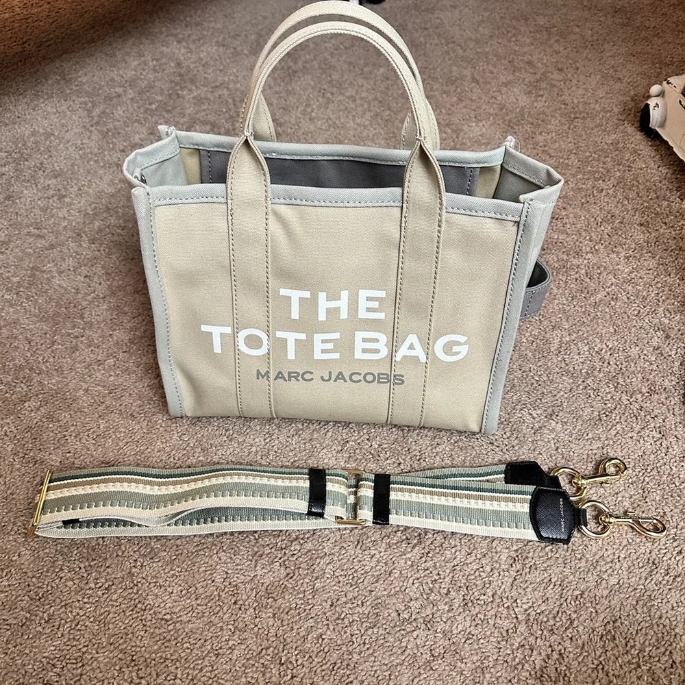 Marc JACOBS The tote bag Medium